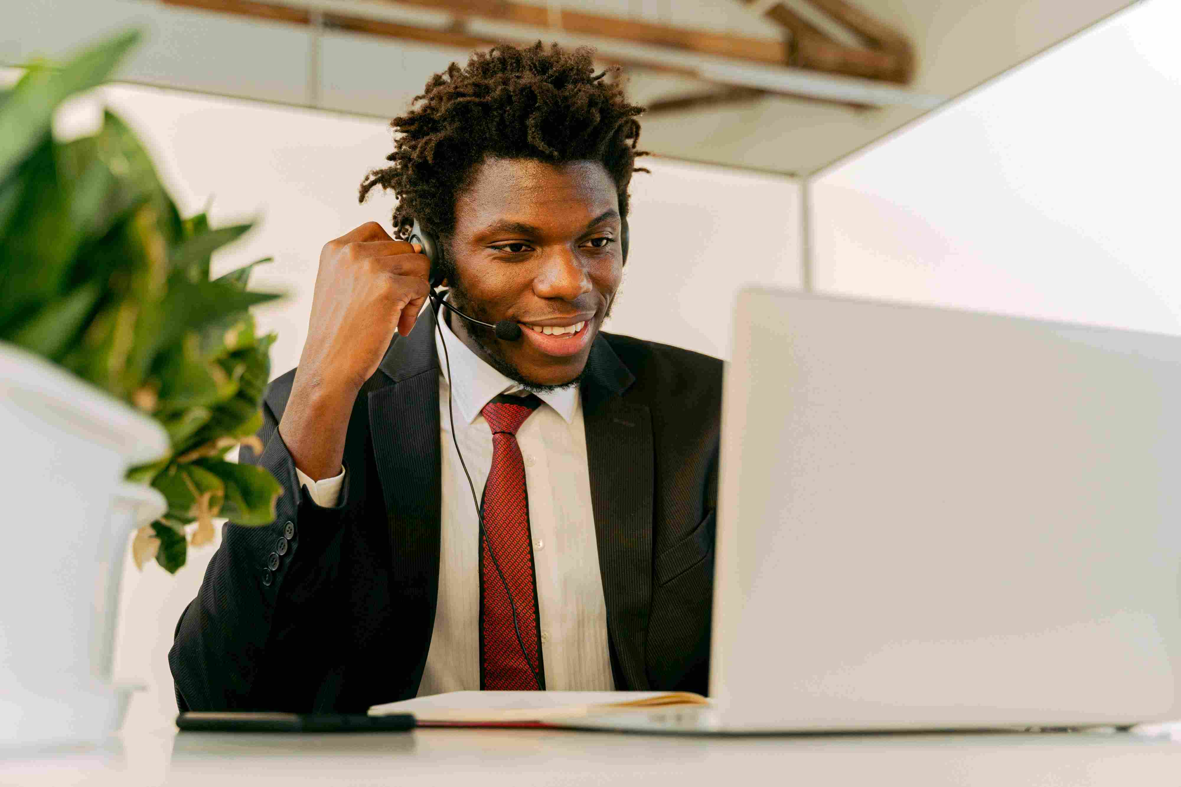 How to Answer "How Do You Build Trust With a Customer?" in a Job Interview