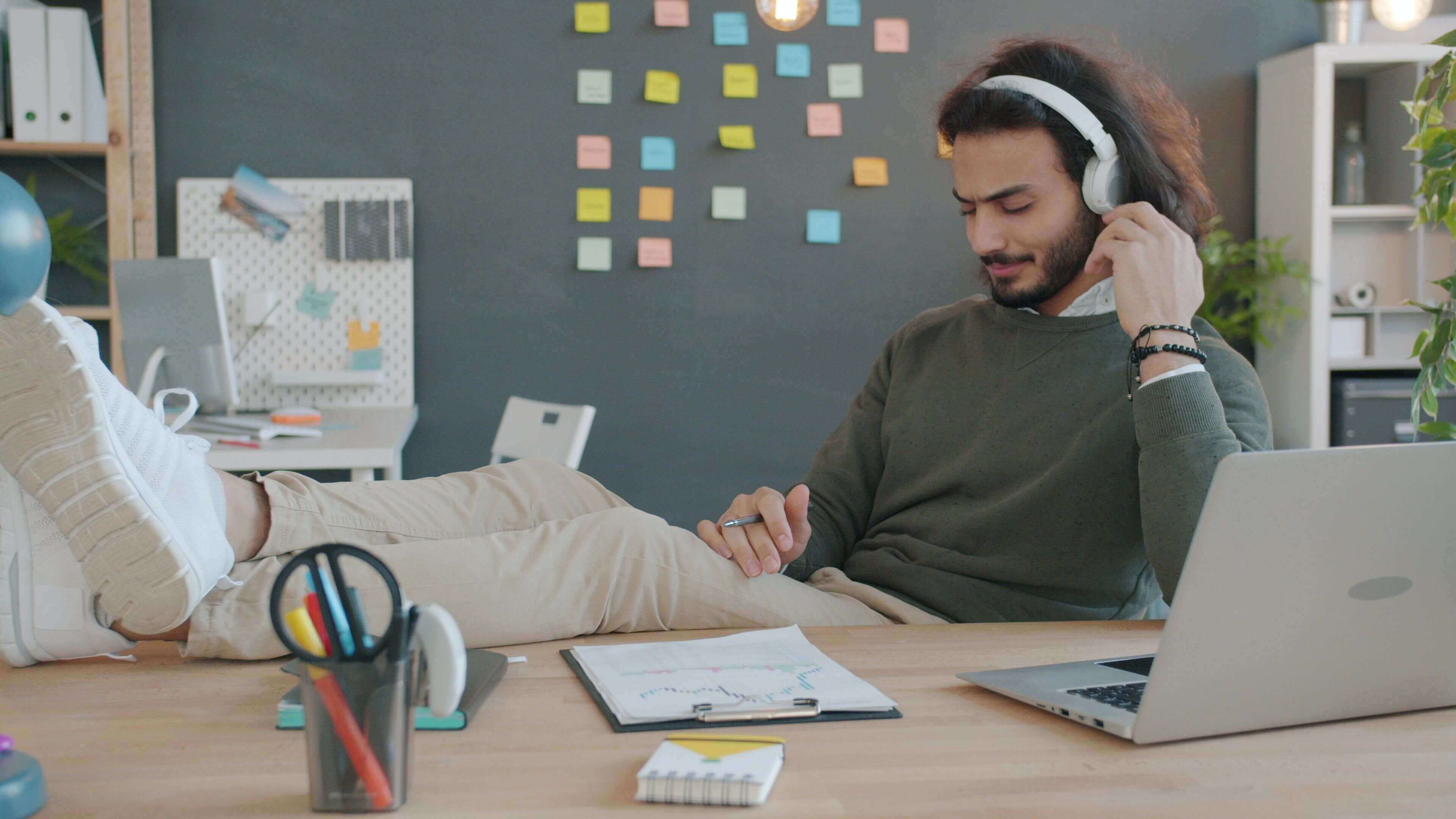 Sounding Confident, Not Rehearsed: Tone and Pace on the Phone